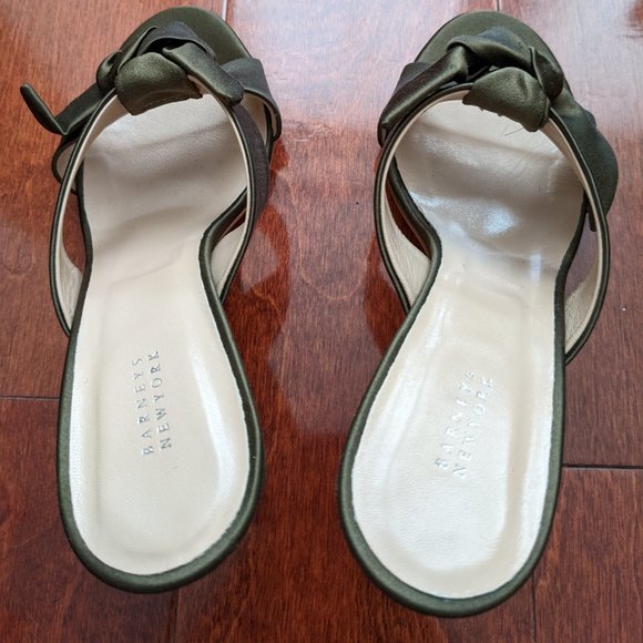 NWT Barneys Olive Satin Heels "Laila" - Picture 9 of 11